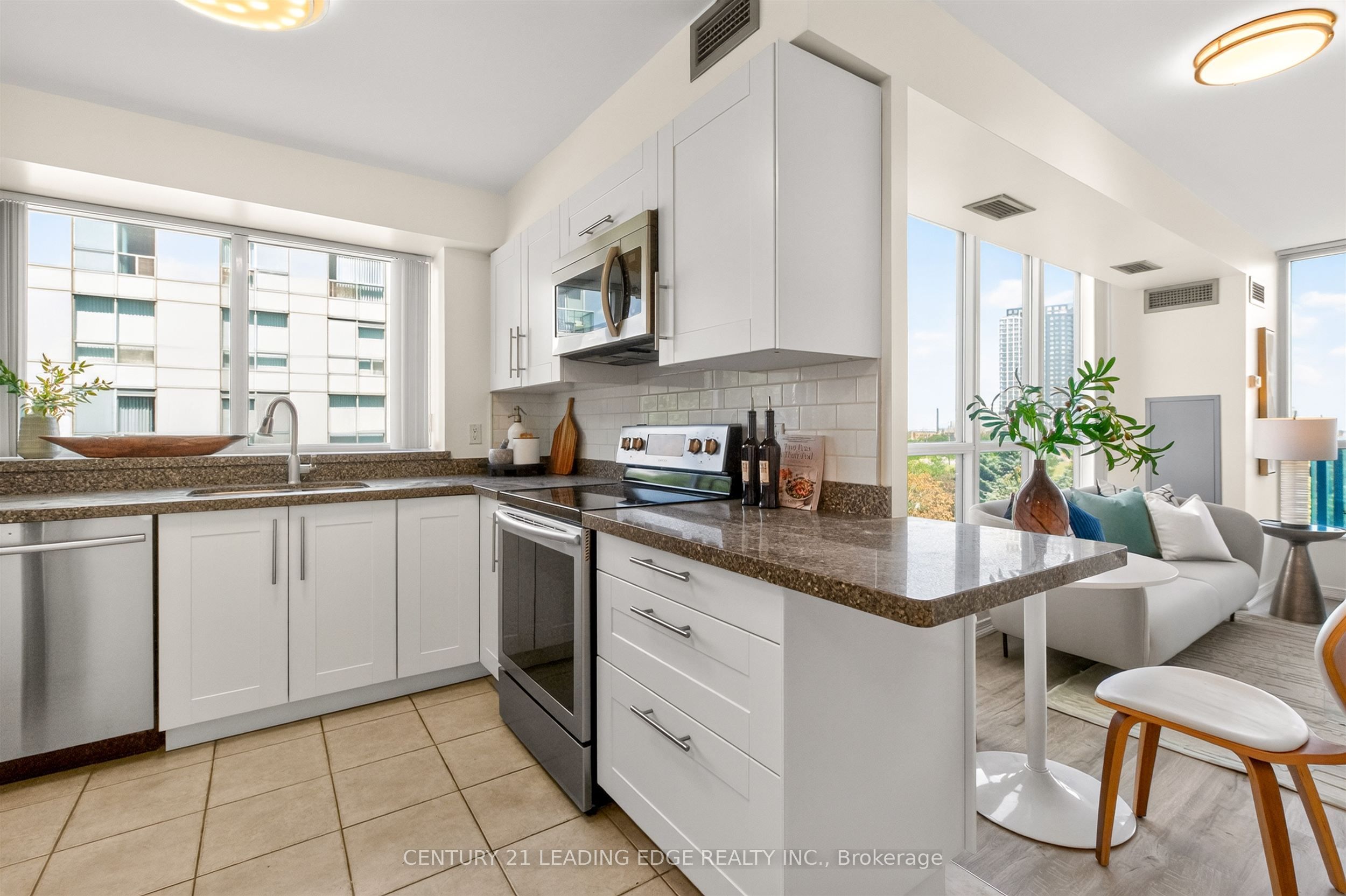2585 Erin Centre Boulevard 403