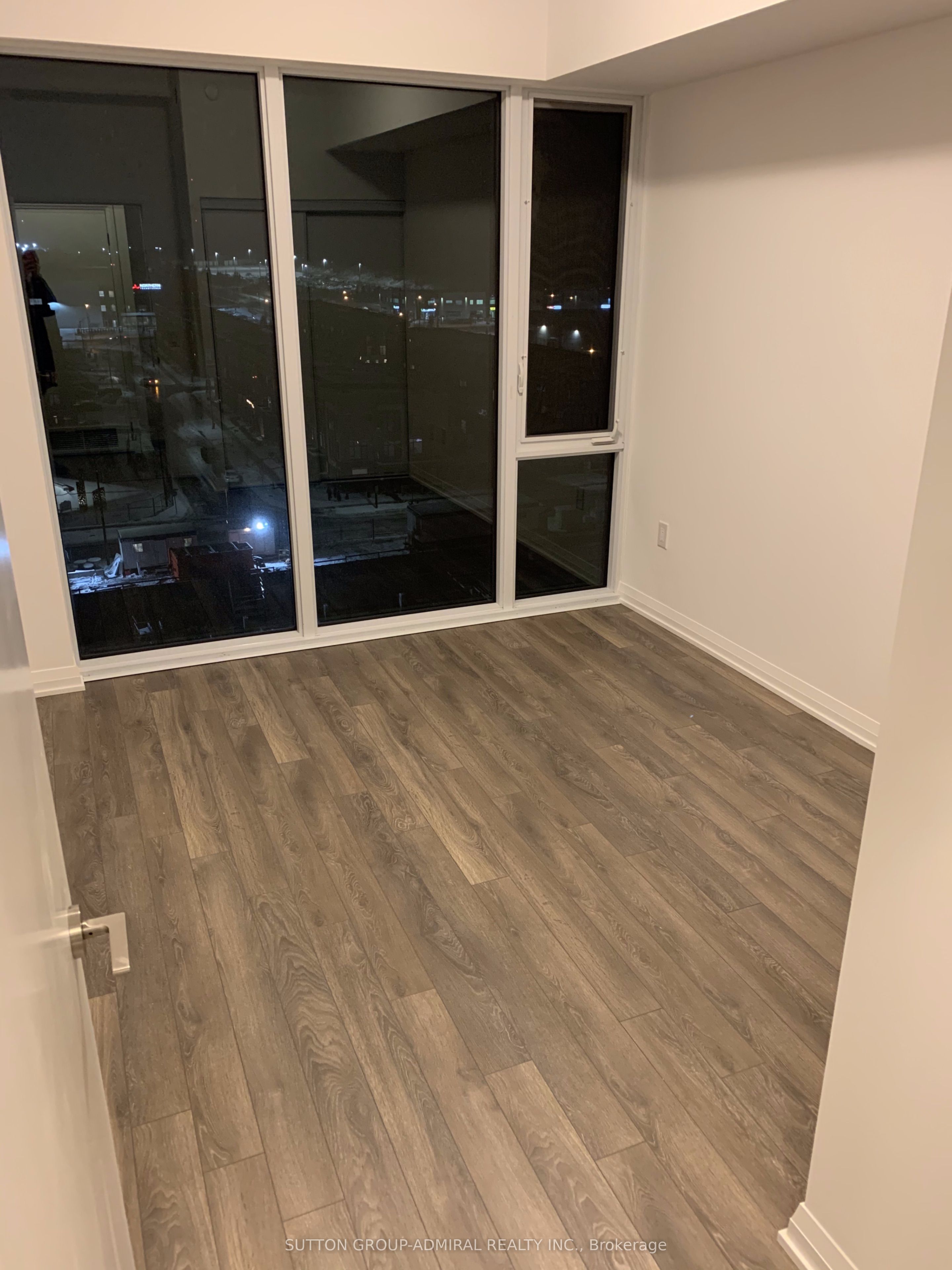 99 Eagle Rock Way 829