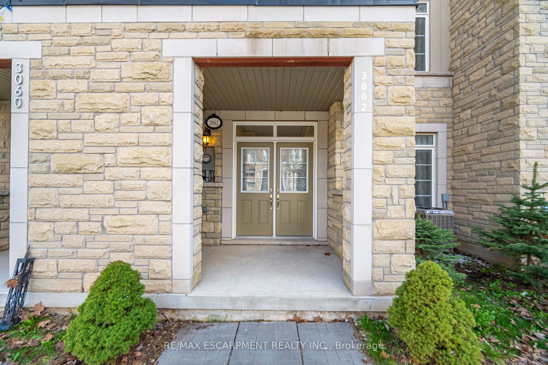 3062 Eberly Woods Drive
