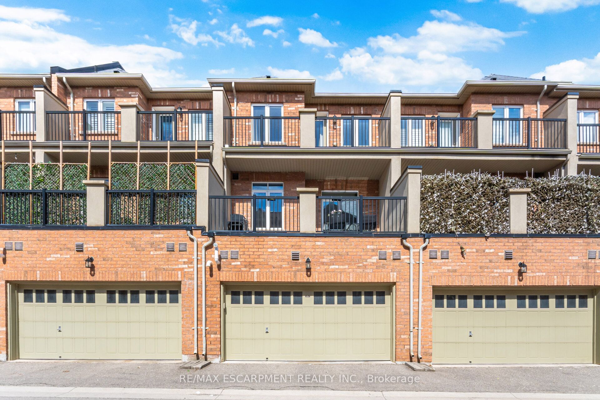 3062 Eberly Woods Drive