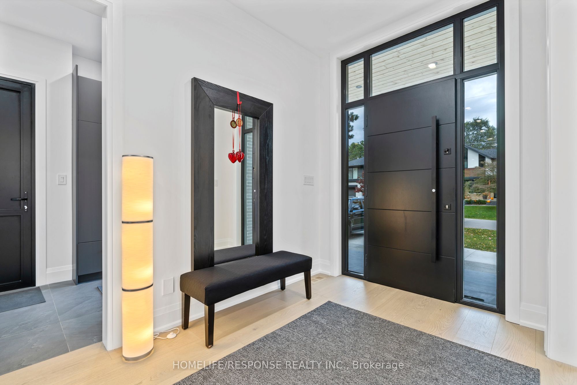 2110 Courtland Crescent