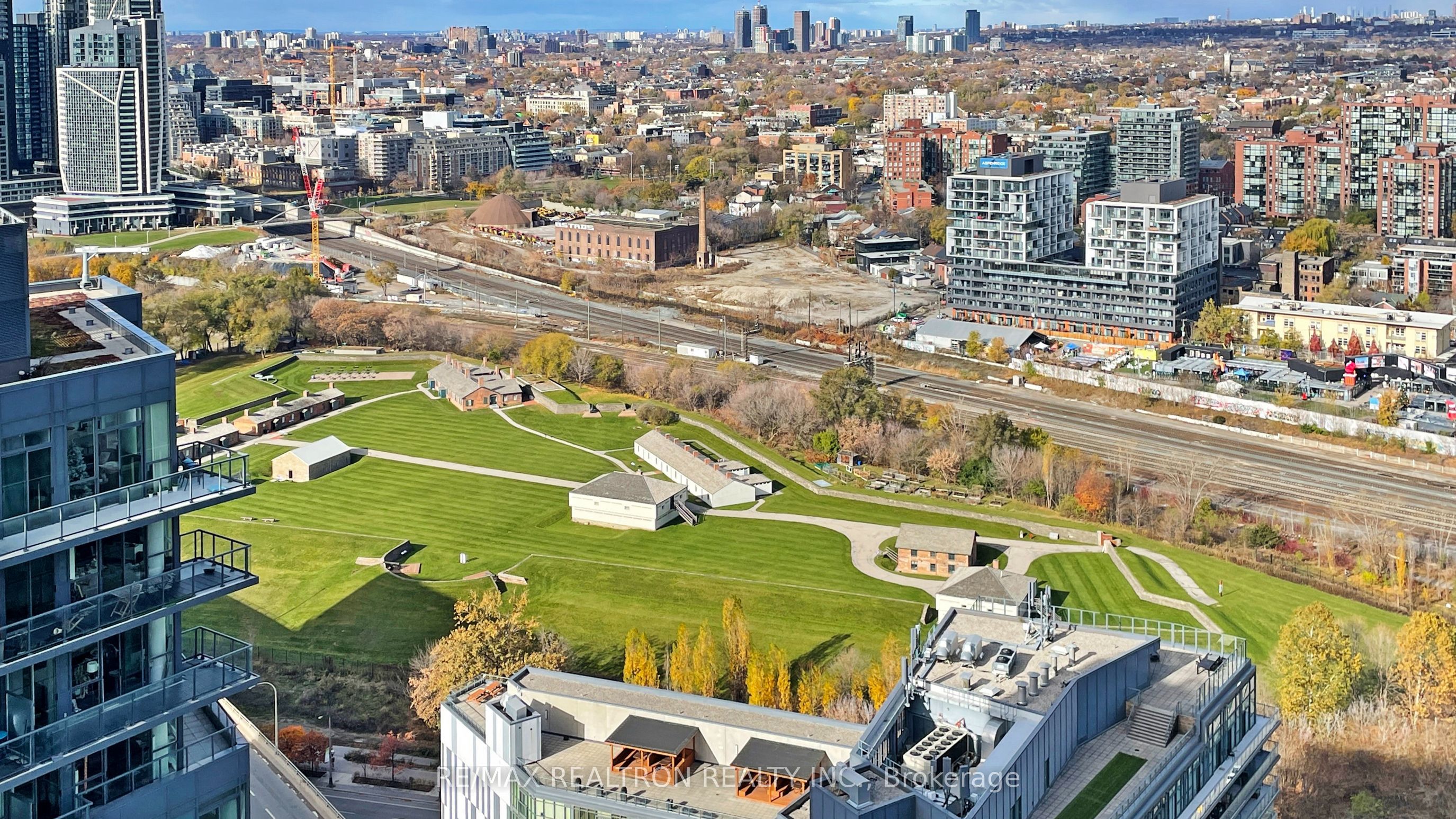 19 Bathurst Street 3902