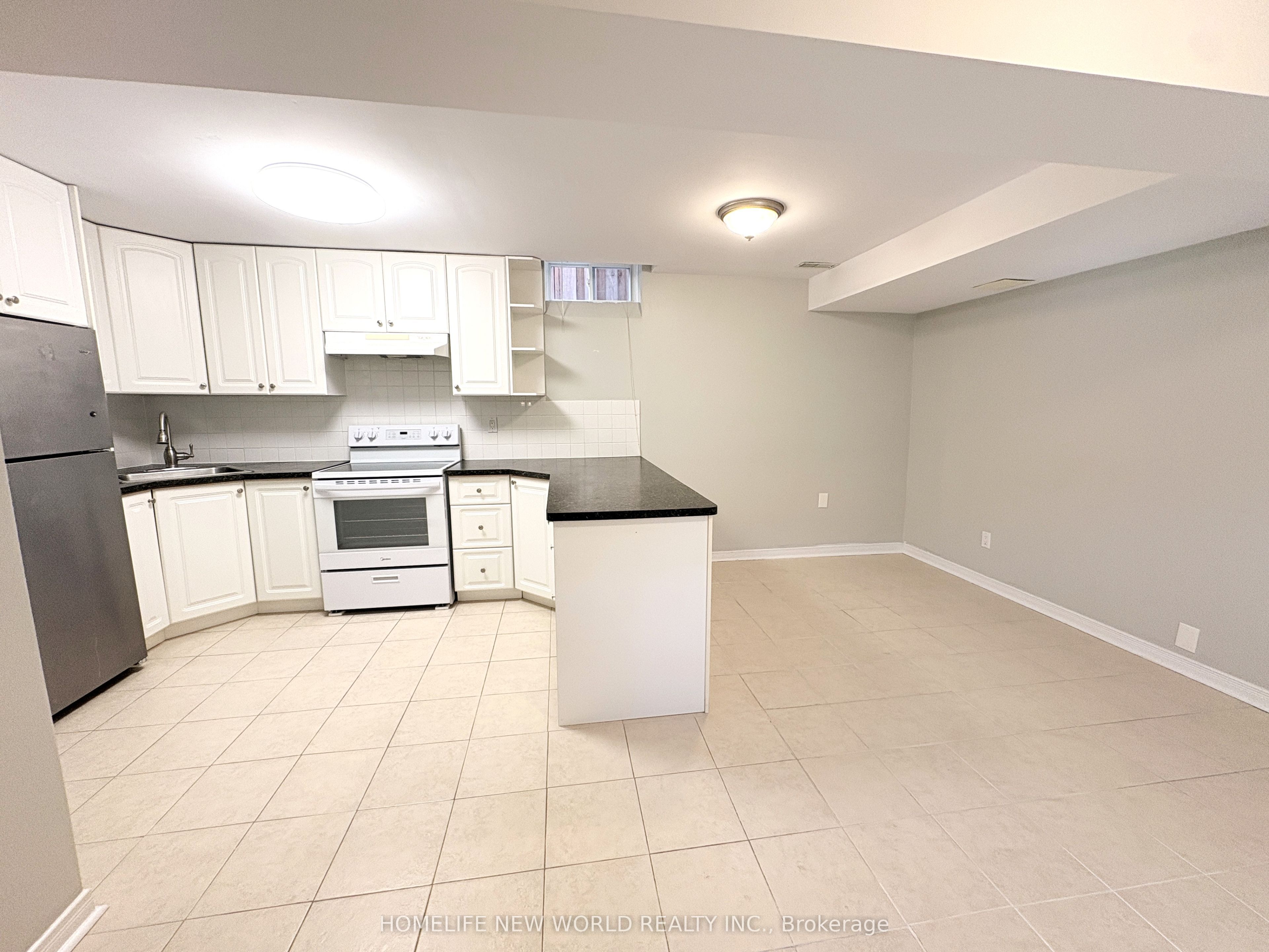 18 Samantha Circle Lower
