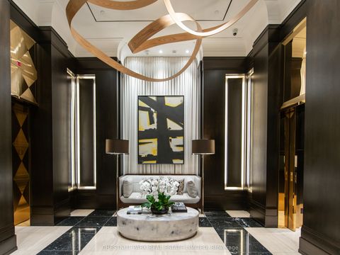 200 Cumberland Street 2703 Toronto ON M5R 0B7