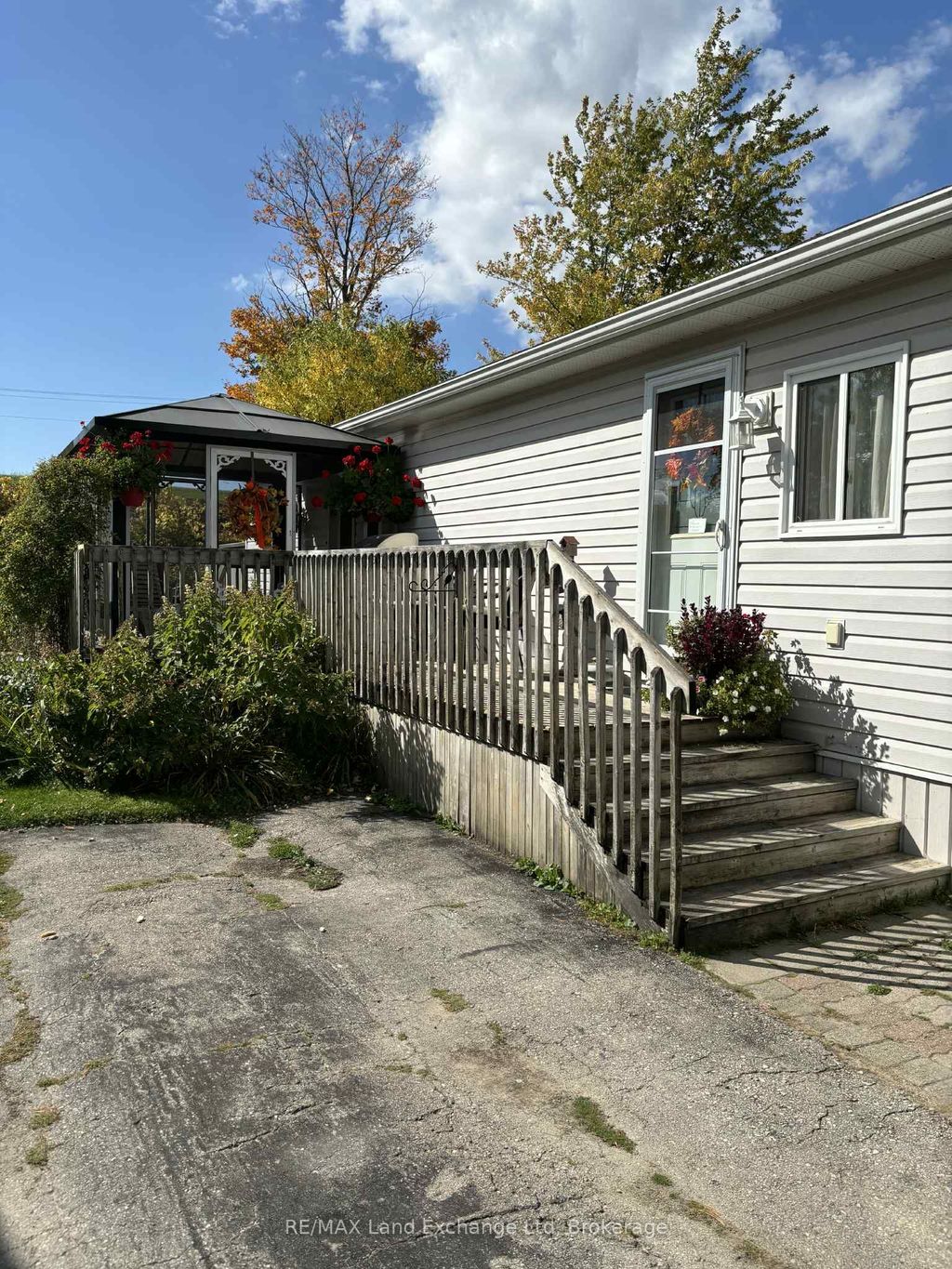 Photo of 35 Briarwood Crescent, North Huron, ON N0G 2W0 (MLS # X12450512)