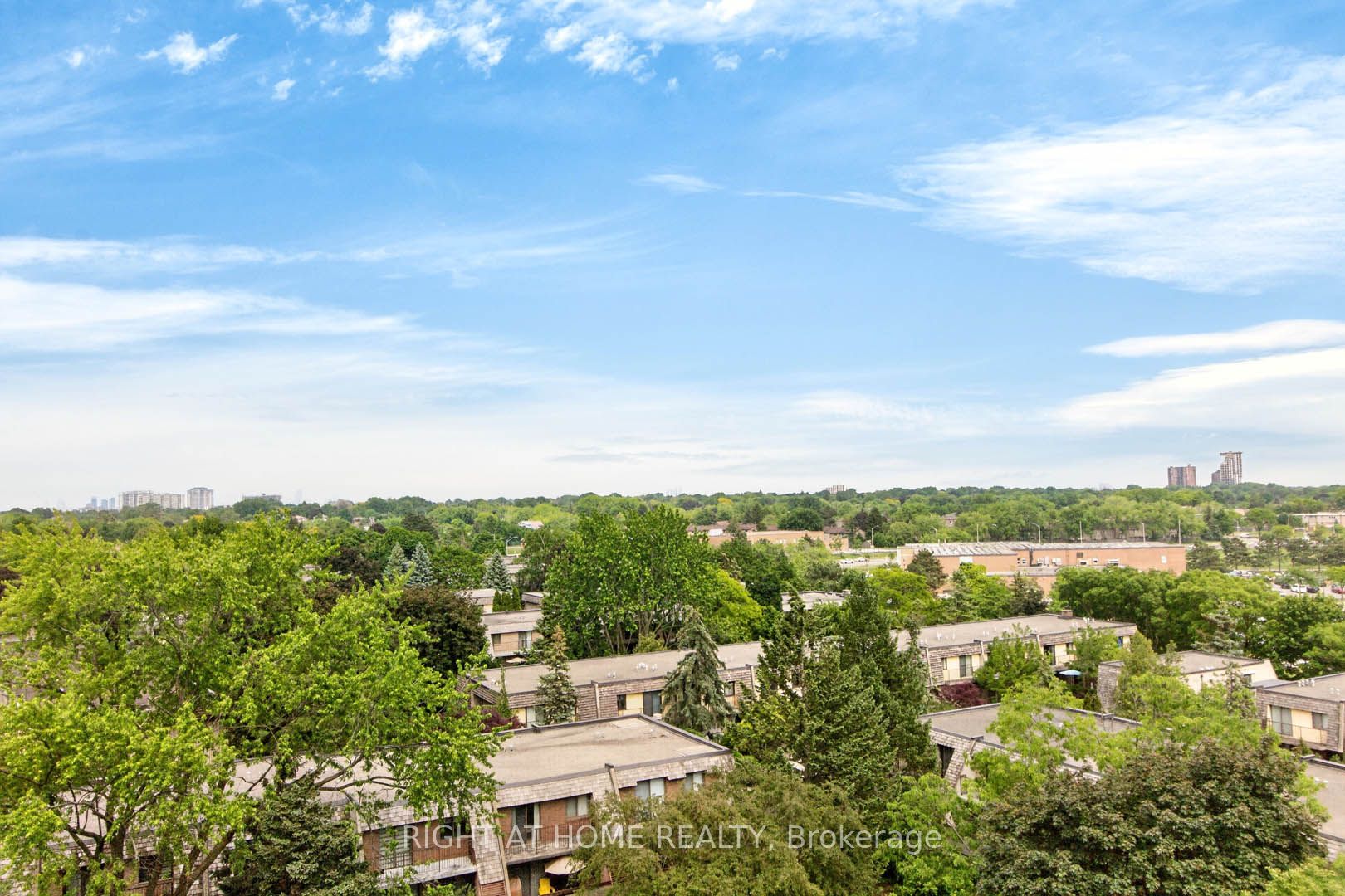 1320 Mississauga Valley Boulevard 806