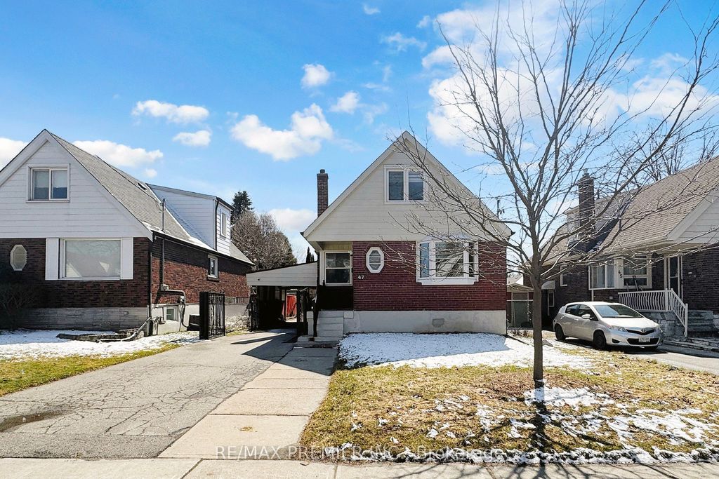 Photo of 47 Amsterdam Avenue, Toronto, ON M4B 2B9 (MLS # E12973628)