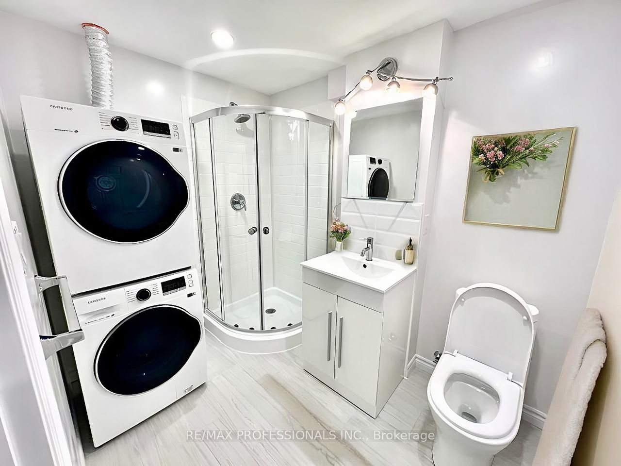 2046 Deer Park Road Lower