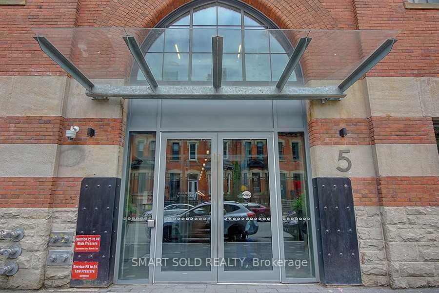 5 St Joseph Street 323
