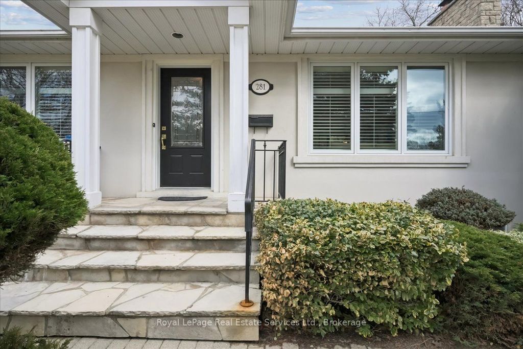 Photo of 281 Pinehurst Drive, Oakville, ON L6J 4X2 (MLS # W12883950)