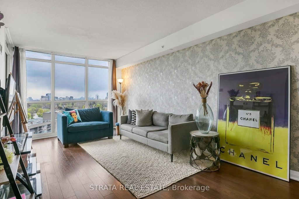 Photo of 1 Valhalla Inn Road #1210, Toronto, ON M9B 1S9 (MLS # W13106710)