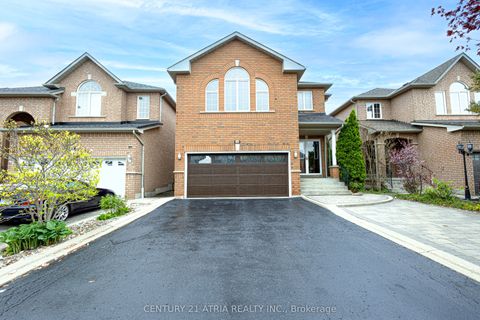 26 Sgotto Boulevard Vaughan ON L4H 1X1