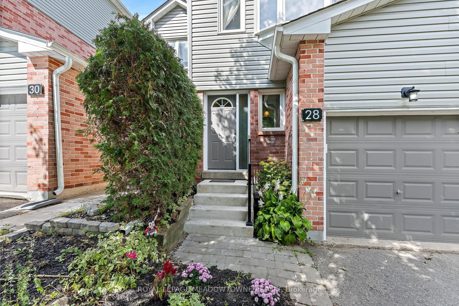 28 Maple Avenue 174