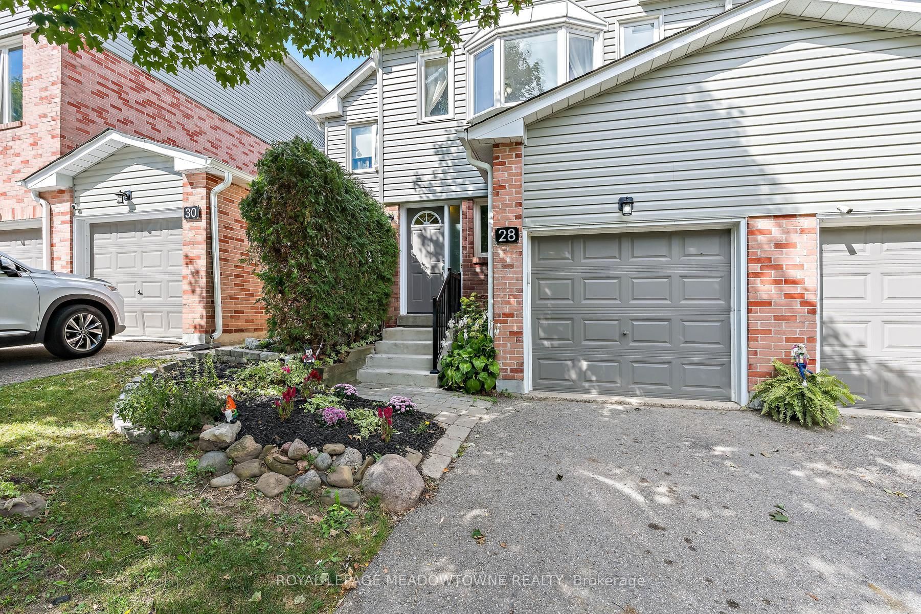 28 Maple Avenue 174