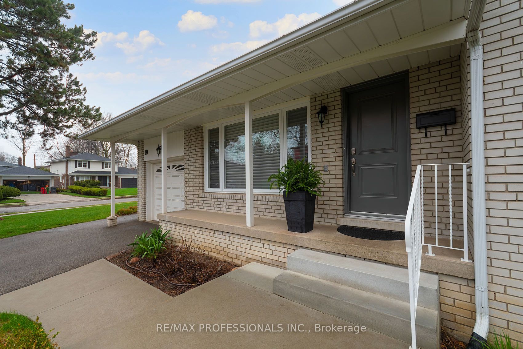 19 Boxwood Road