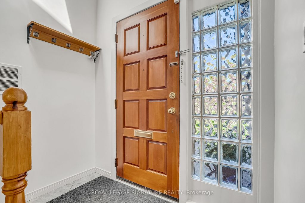 Photo of 136 Three Valleys Drive, Toronto, ON M3A 3B9 (MLS # C12446285)