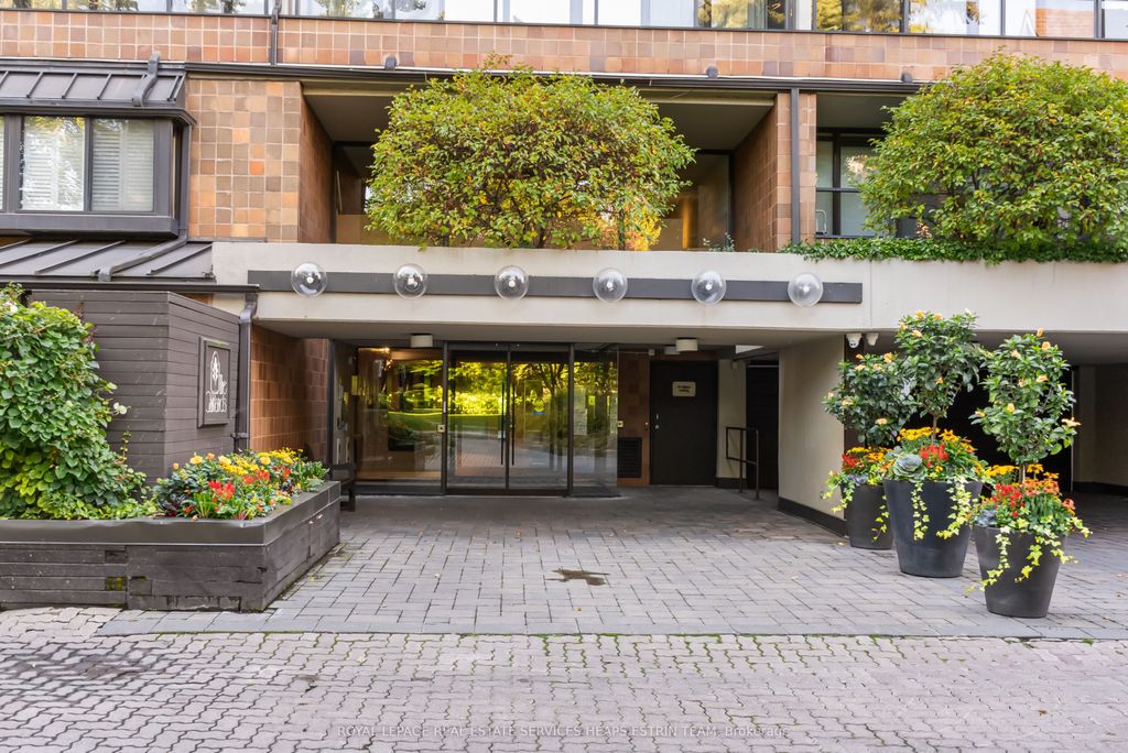 Photo of 40 Oaklands Avenue #337, Toronto, ON M4V 2Z3 (MLS # C12926488)