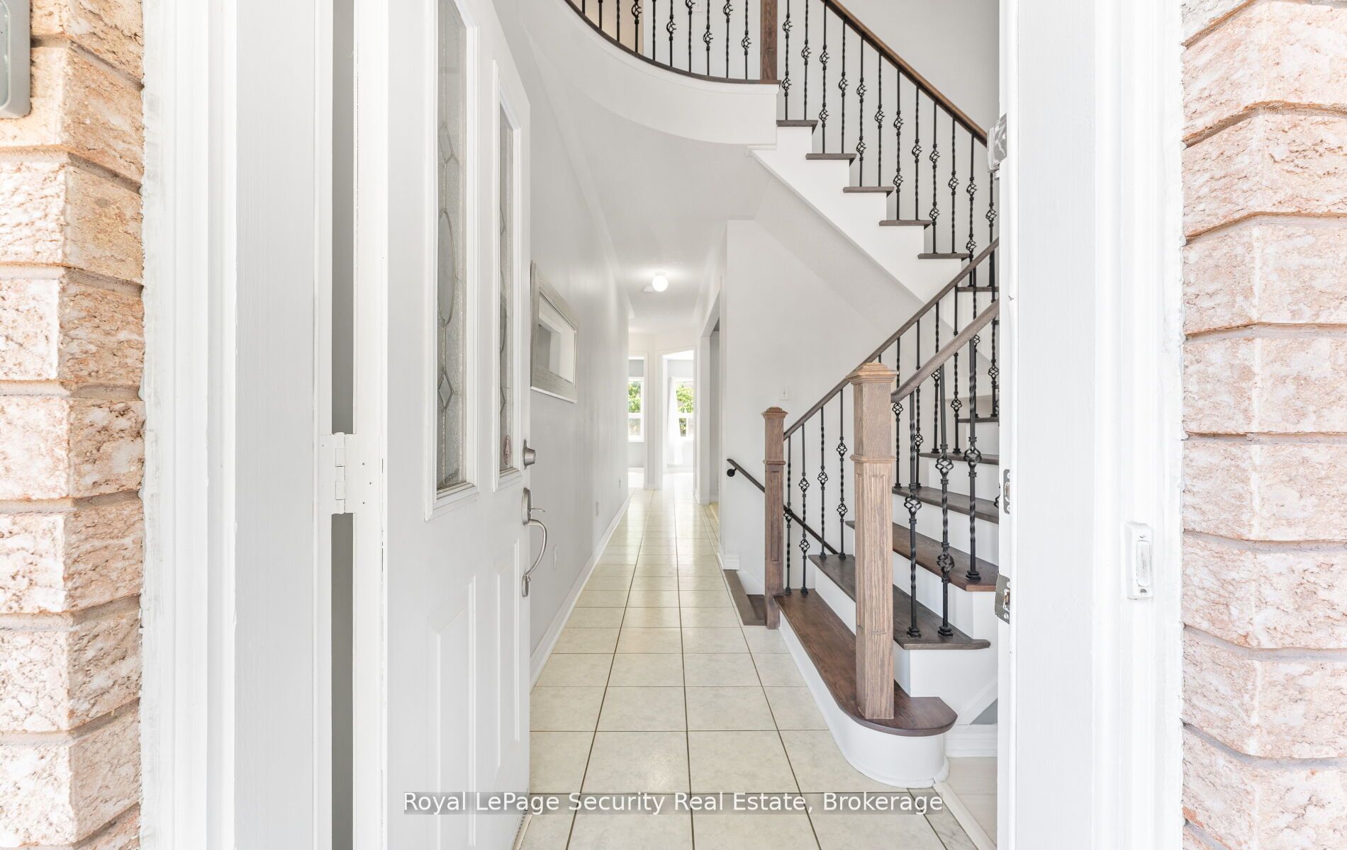 81 Ten Oaks Boulevard