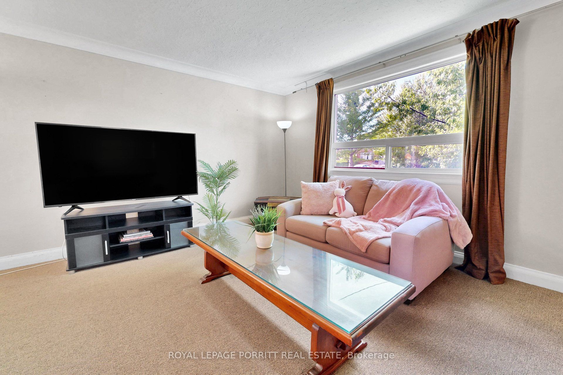 31 Burlingame Road