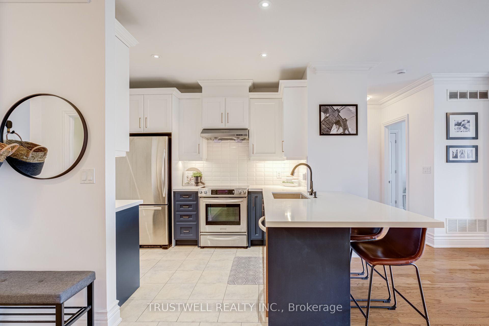 1 Verclaire Gate 303