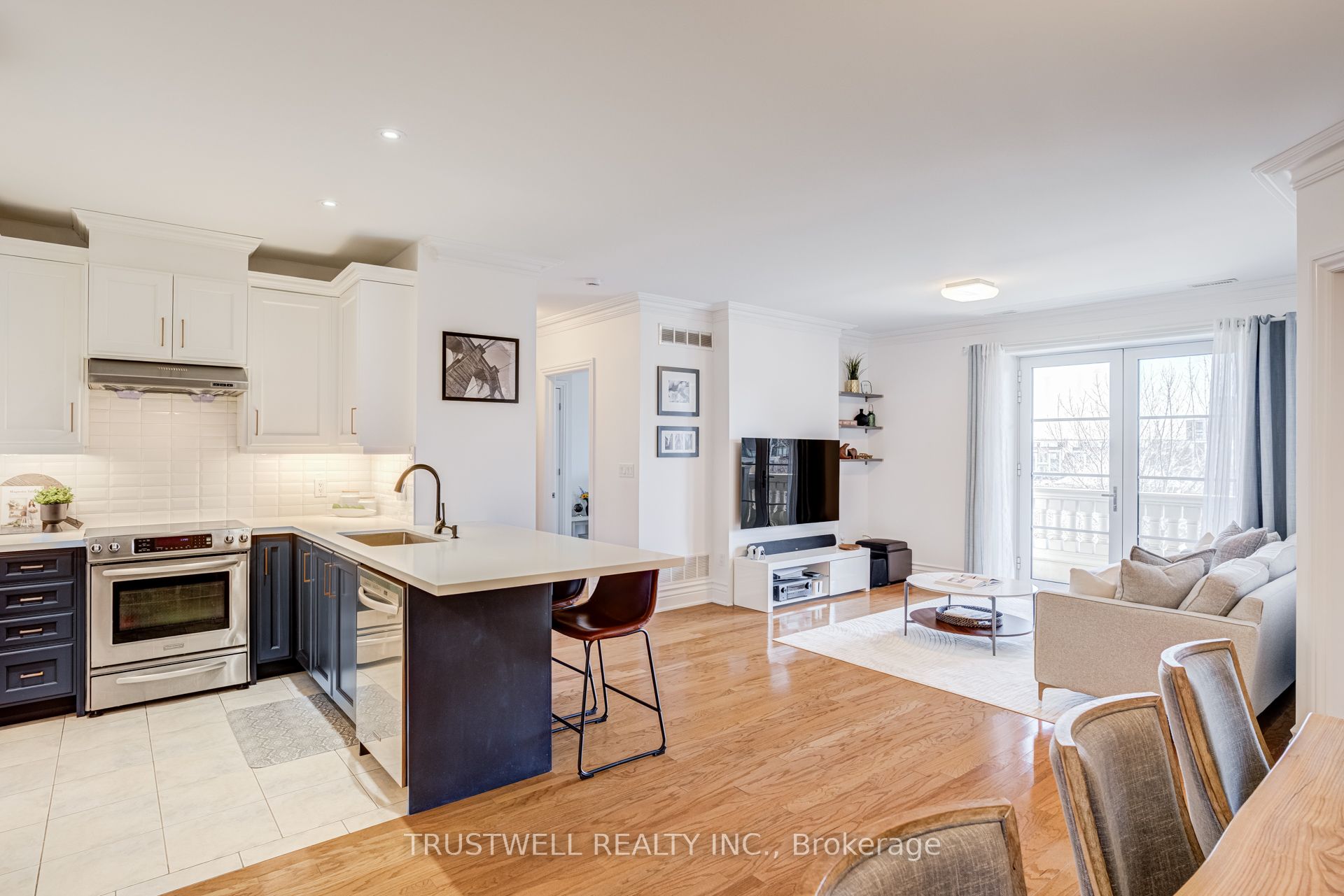 1 Verclaire Gate 303