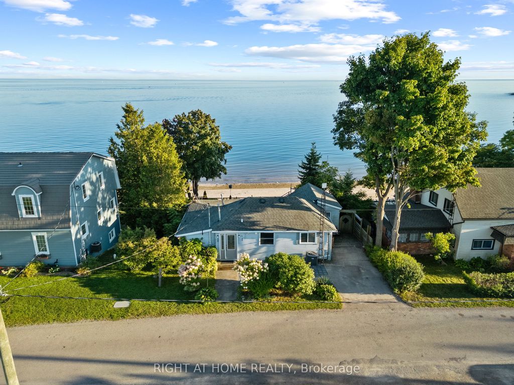 Photo of 71 Lighthouse Drive, Haldimand, ON N1A 2W6 (MLS # X12390125)
