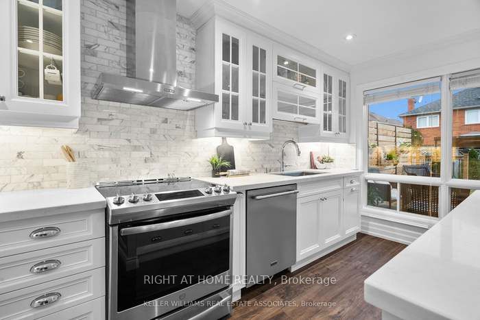 5136 Castlefield Drive