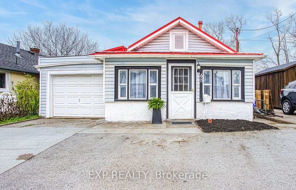 Photo of 68 Riverside Drive, Welland, ON L3C 5E2 (MLS # X13170302)