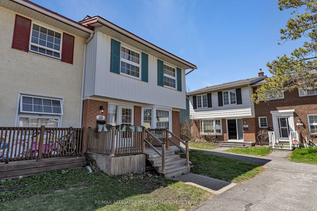 Photo of 35 Monterey Drive, South of Baseline to Knoxdale, ON K2H 7A9 (MLS # X13065968)