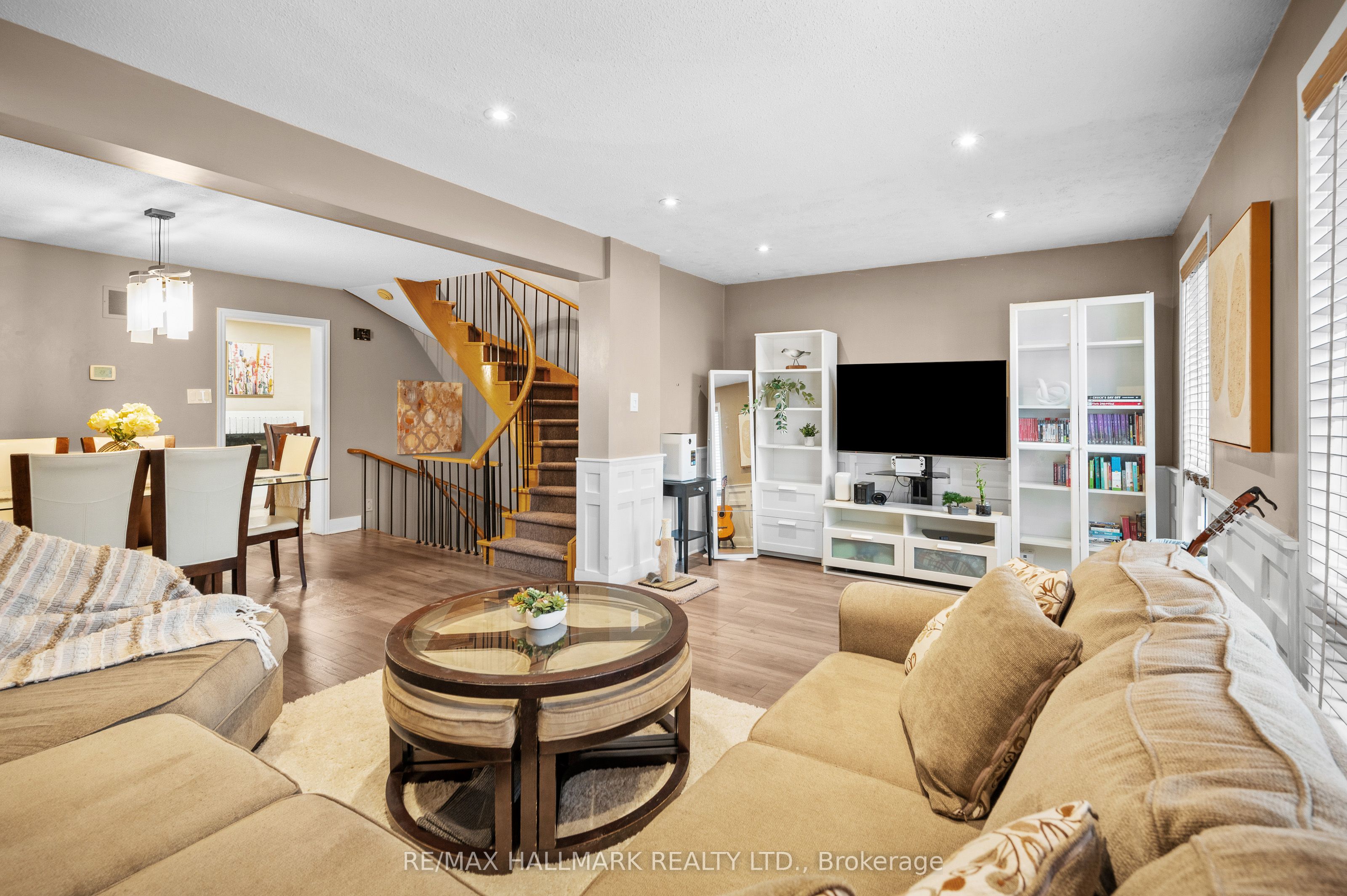 6679 Shelter Bay Road 13