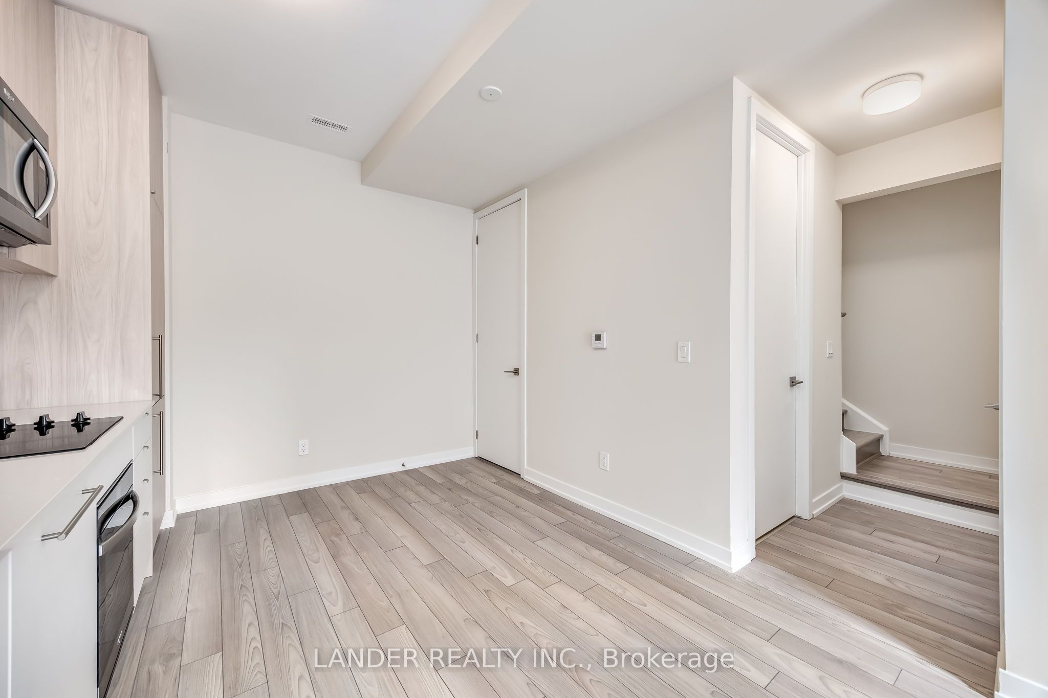 10 WALDER Lane G107