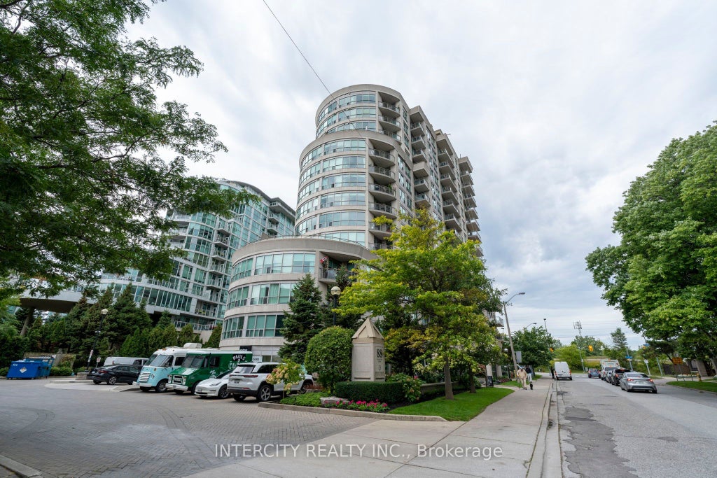 Photo of 88 Palace Pier Court #907, Toronto, ON M8V 4C2 (MLS # W13811992)