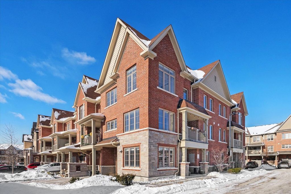 Photo of 40 Porcelain Way, Whitby, ON L1R 0R6 (MLS # E12752072)