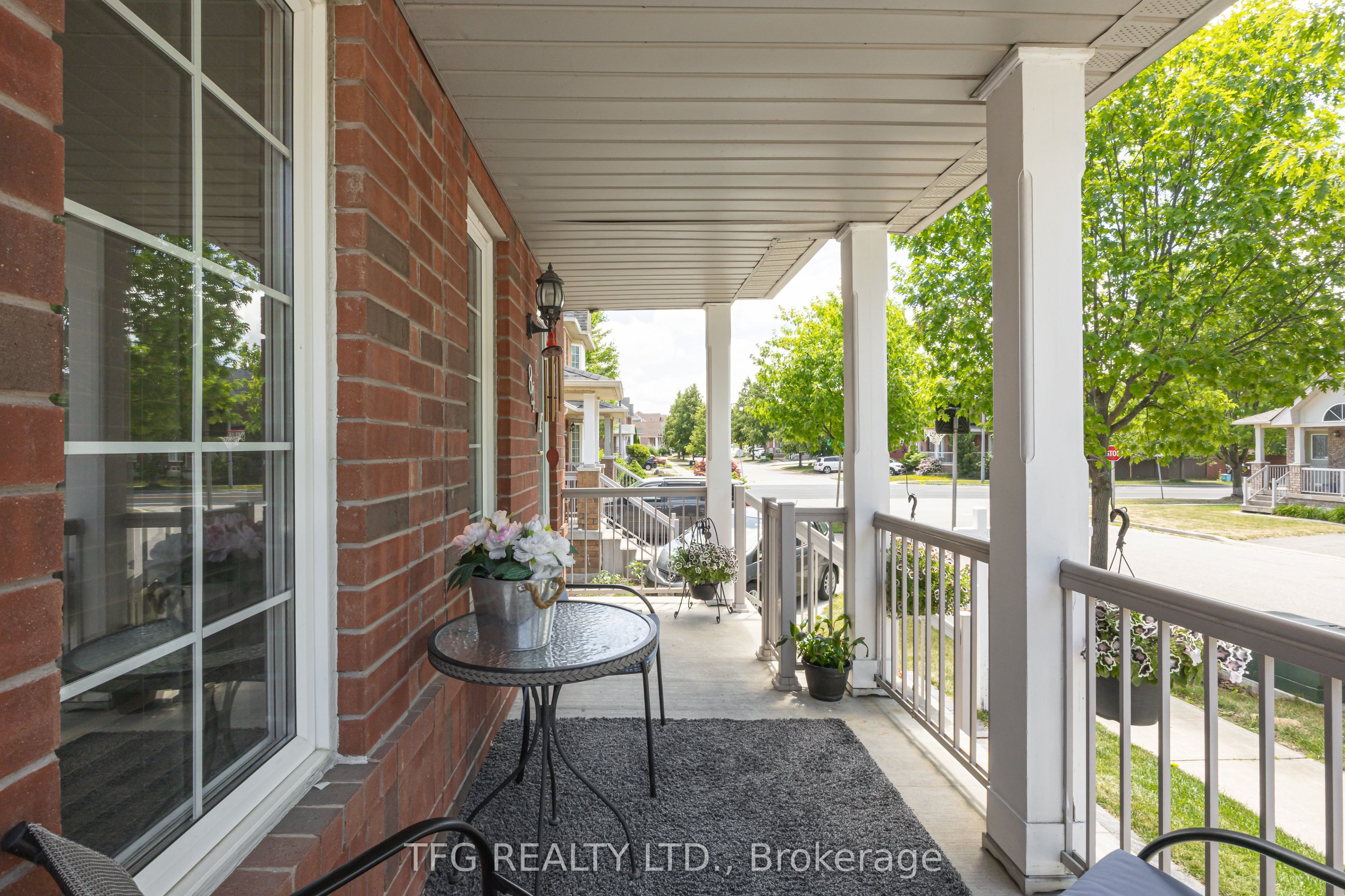 84 Stotts Crescent