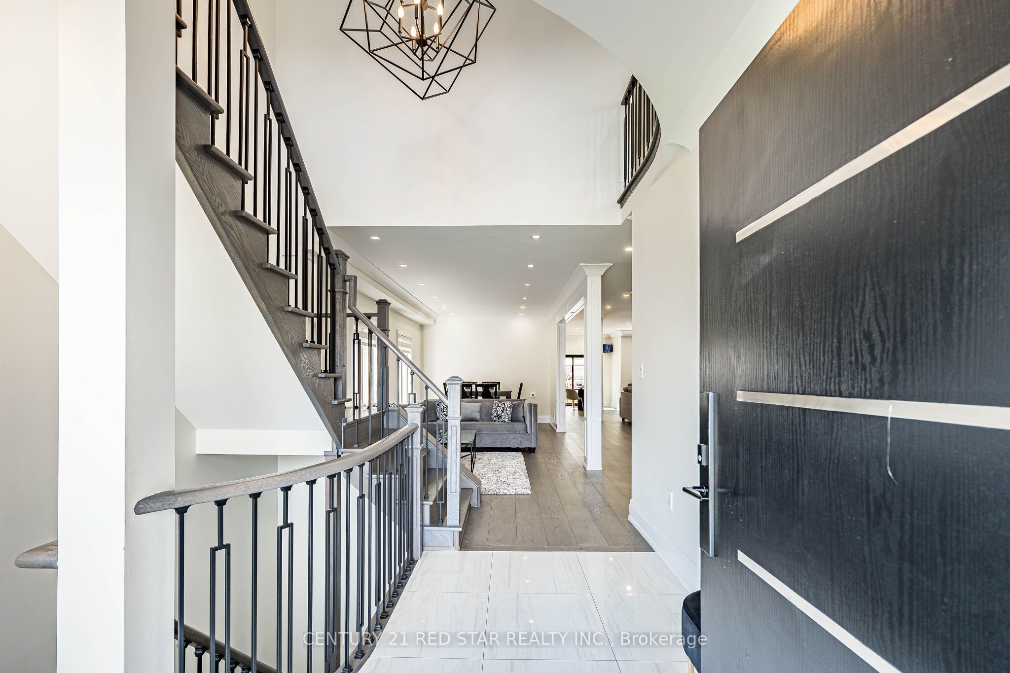 396 Derrydale Drive
