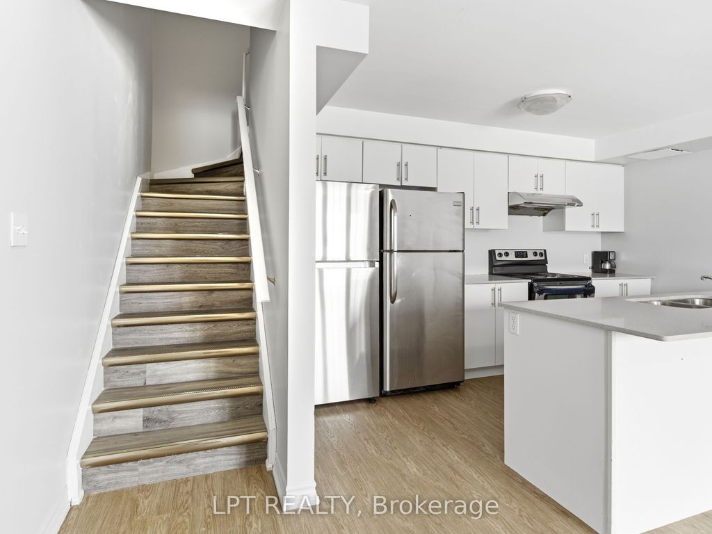 Photo of 244 Penetanguishene Road #4, Oro-Medonte, ON L4M 7C2 (MLS # S13027580)