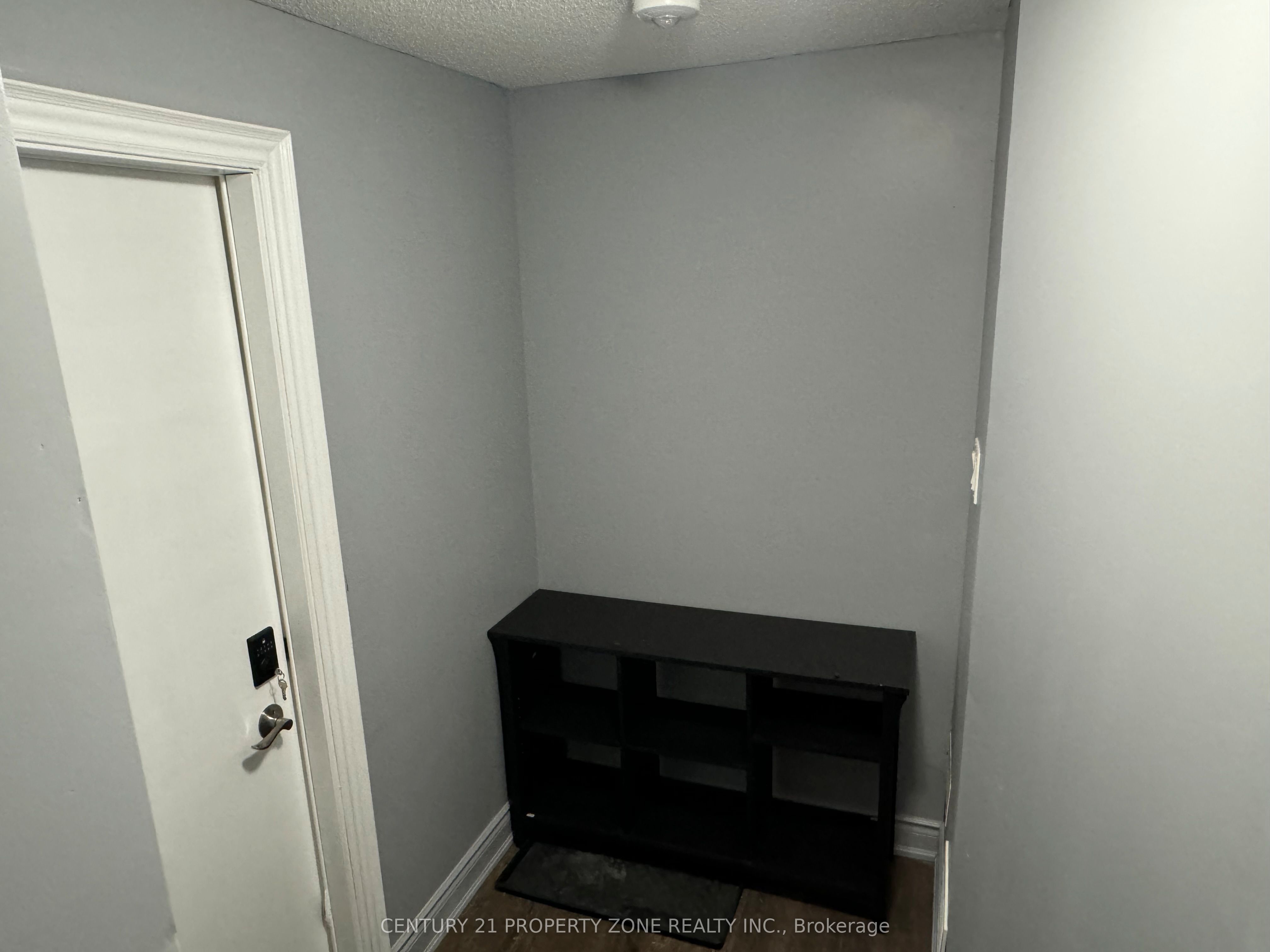 23 Royal West Drive Bsmt