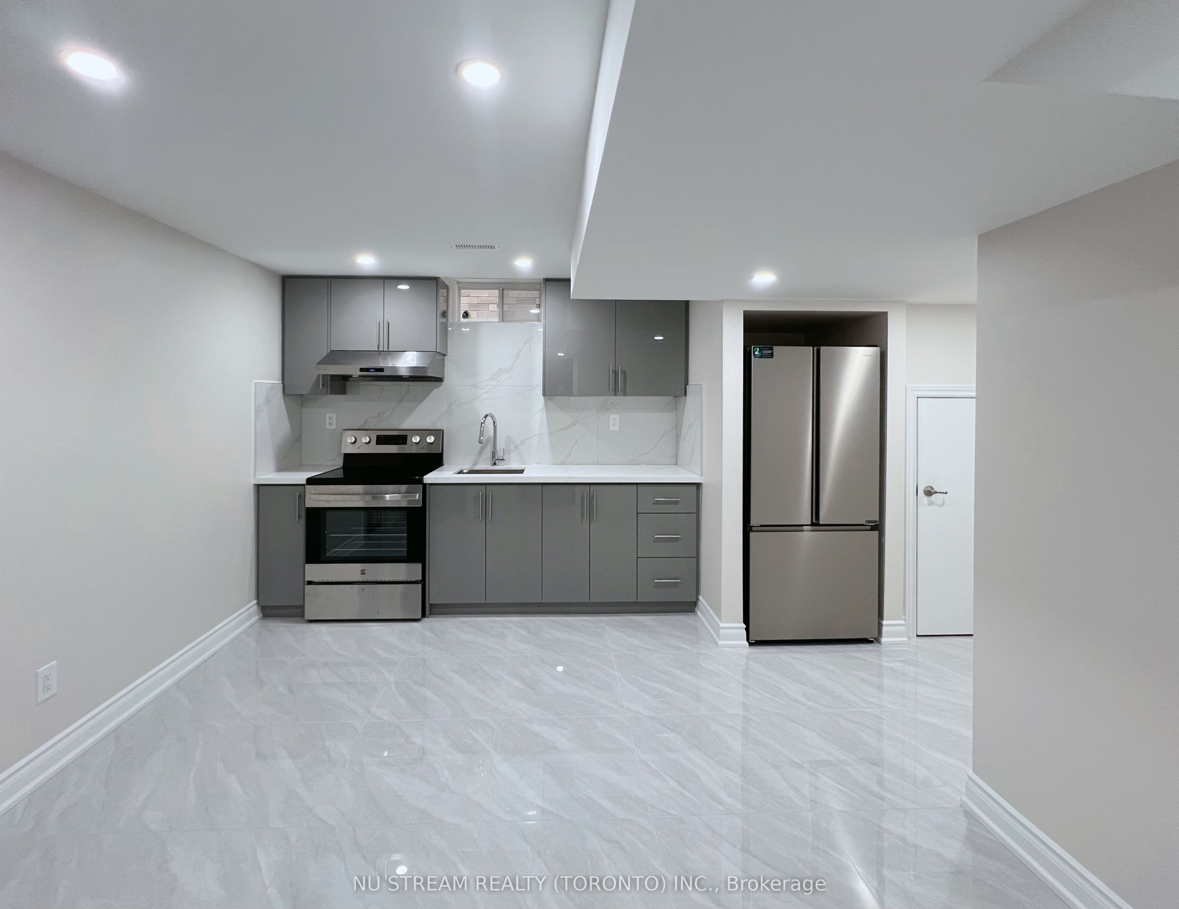 133 Jinnah Avenue Bsmt