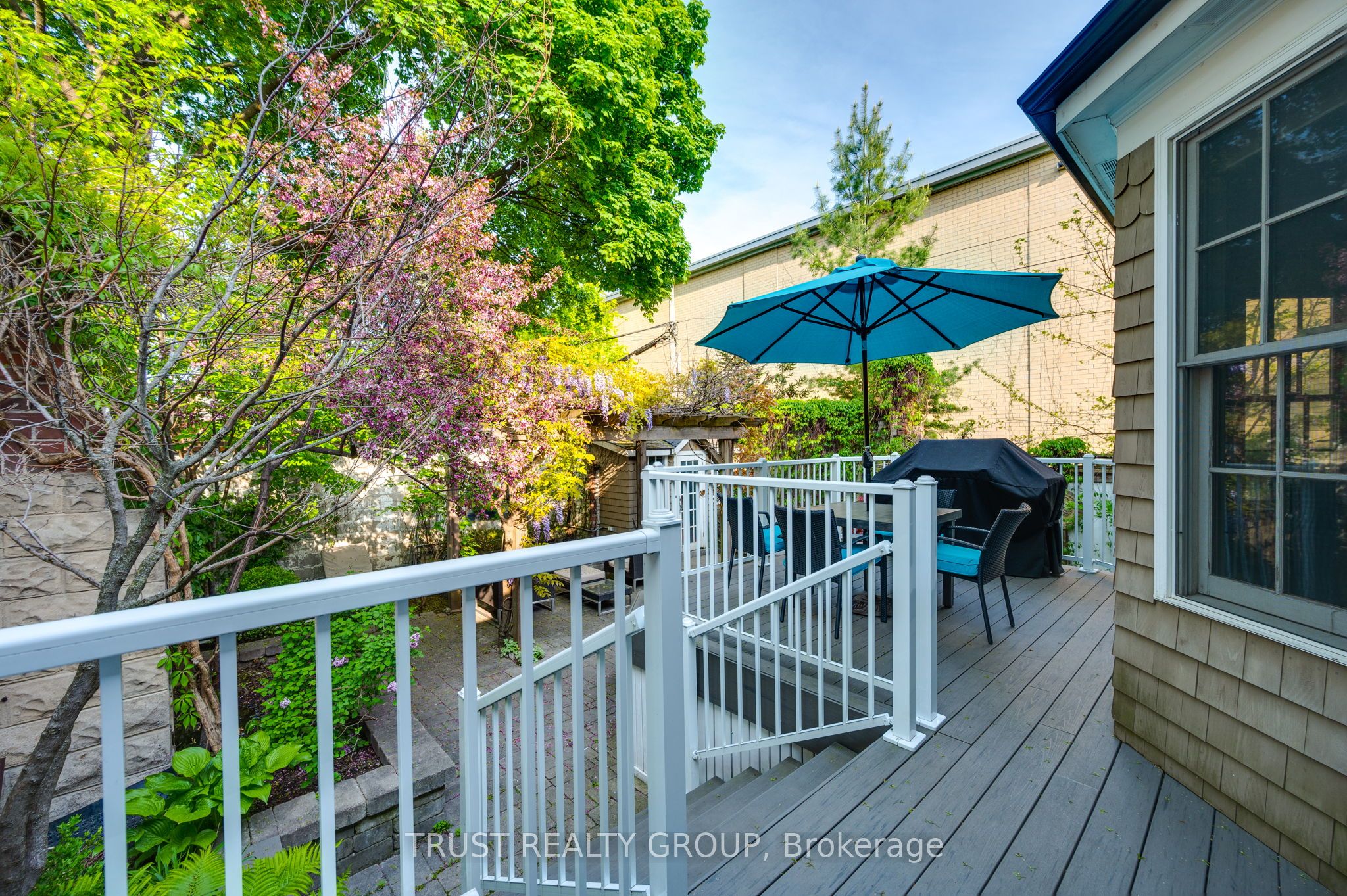 5 Ellerbeck Street