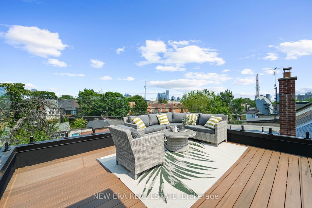 Photo of 113 Bellwoods Avenue, Toronto, ON M6J 3N4 (MLS # C12423934)
