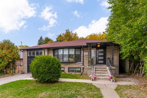 Photo of 208 Betty Ann Drive, Toronto, ON M2R 1A7 (MLS # C12510828)