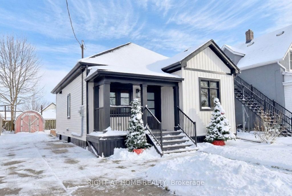 Photo of 5 Cozy Street, Welland, ON L3B 4H1 (MLS # X12707616)