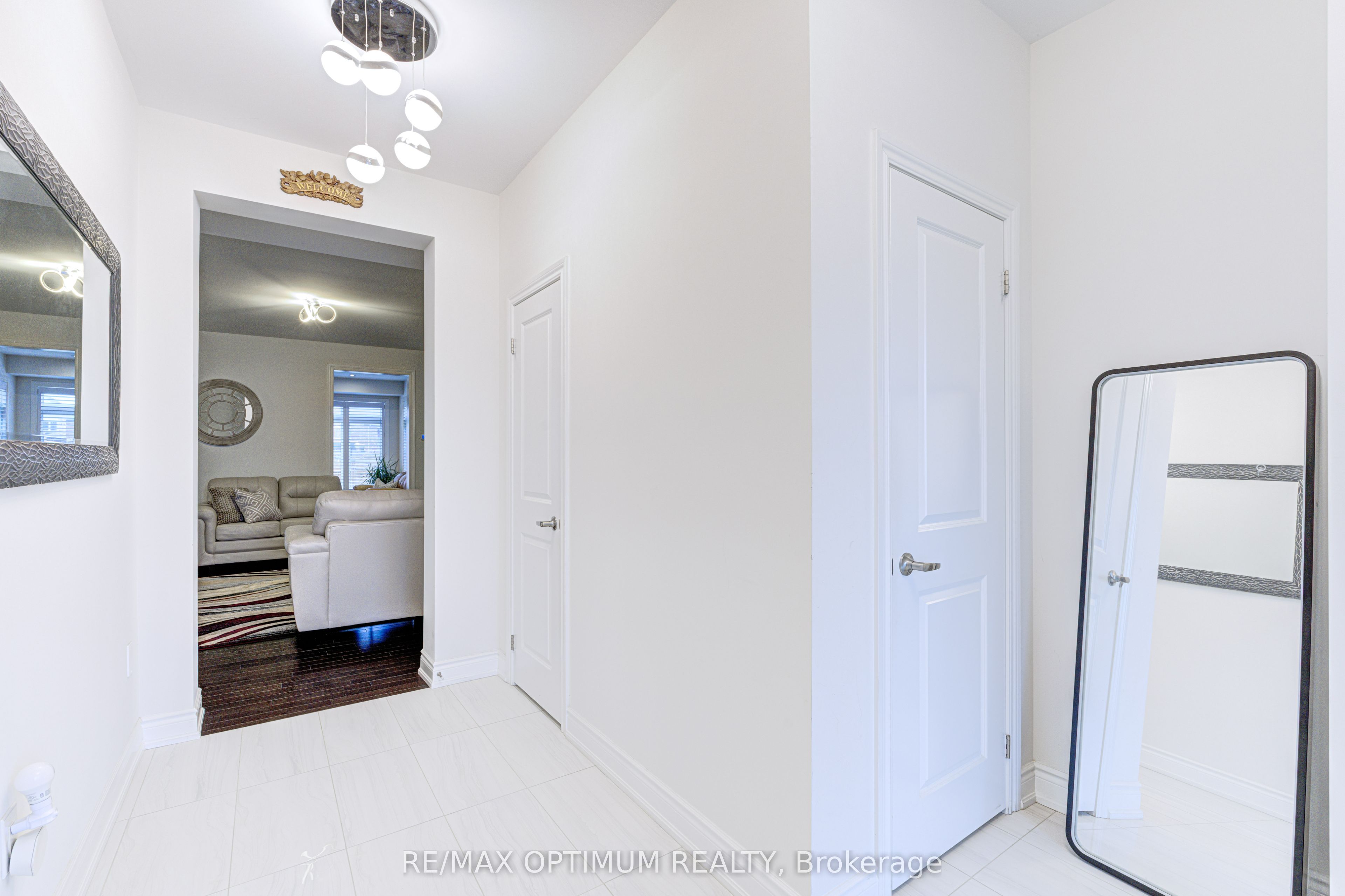 17 Elysian Field Circle