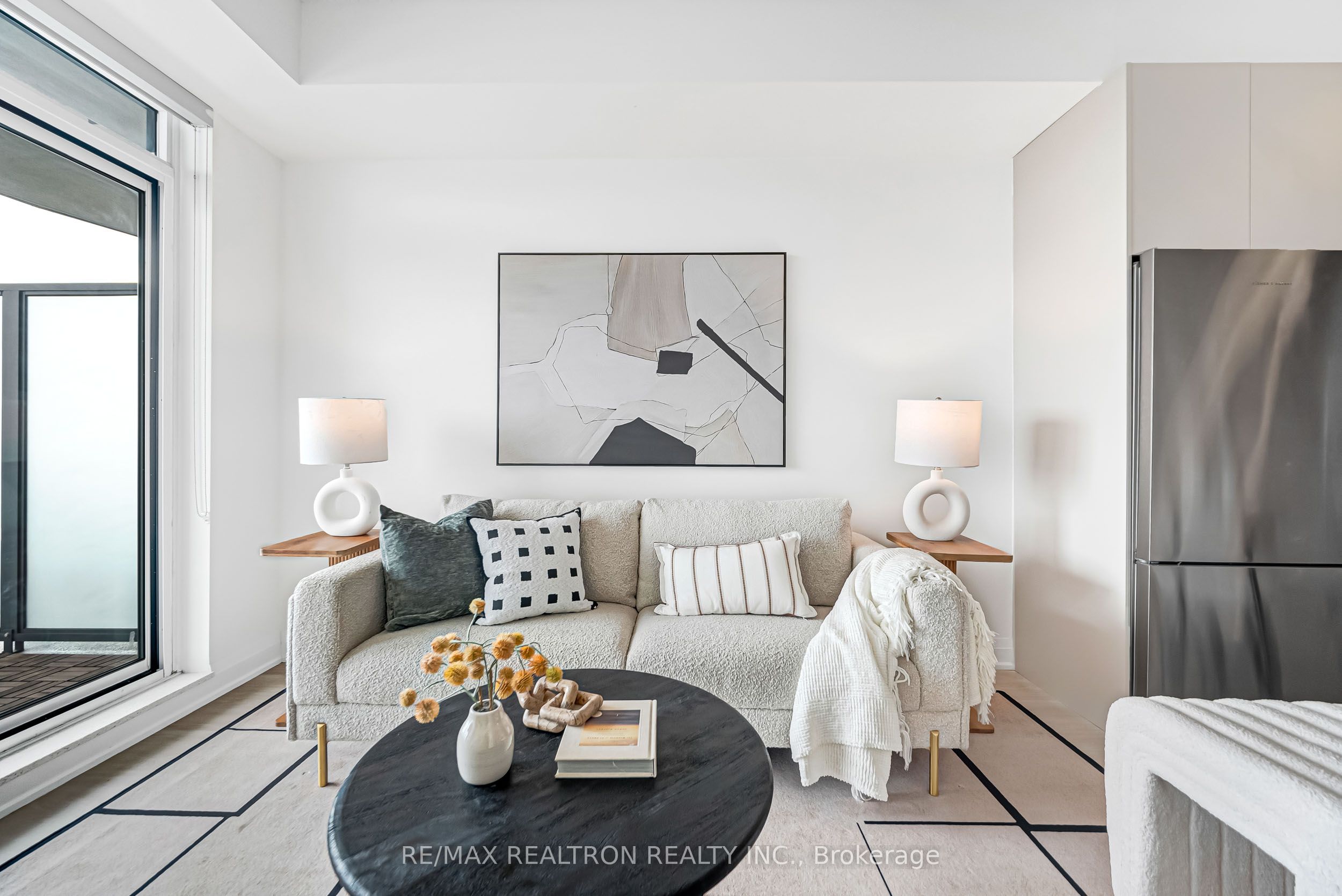 398 Hwy 7 N/A E 1207