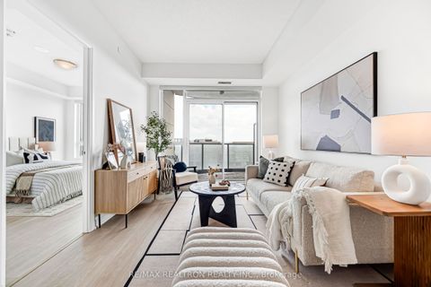 398 Hwy 7 N/A E 1207 Richmond Hill ON L4B 0G6