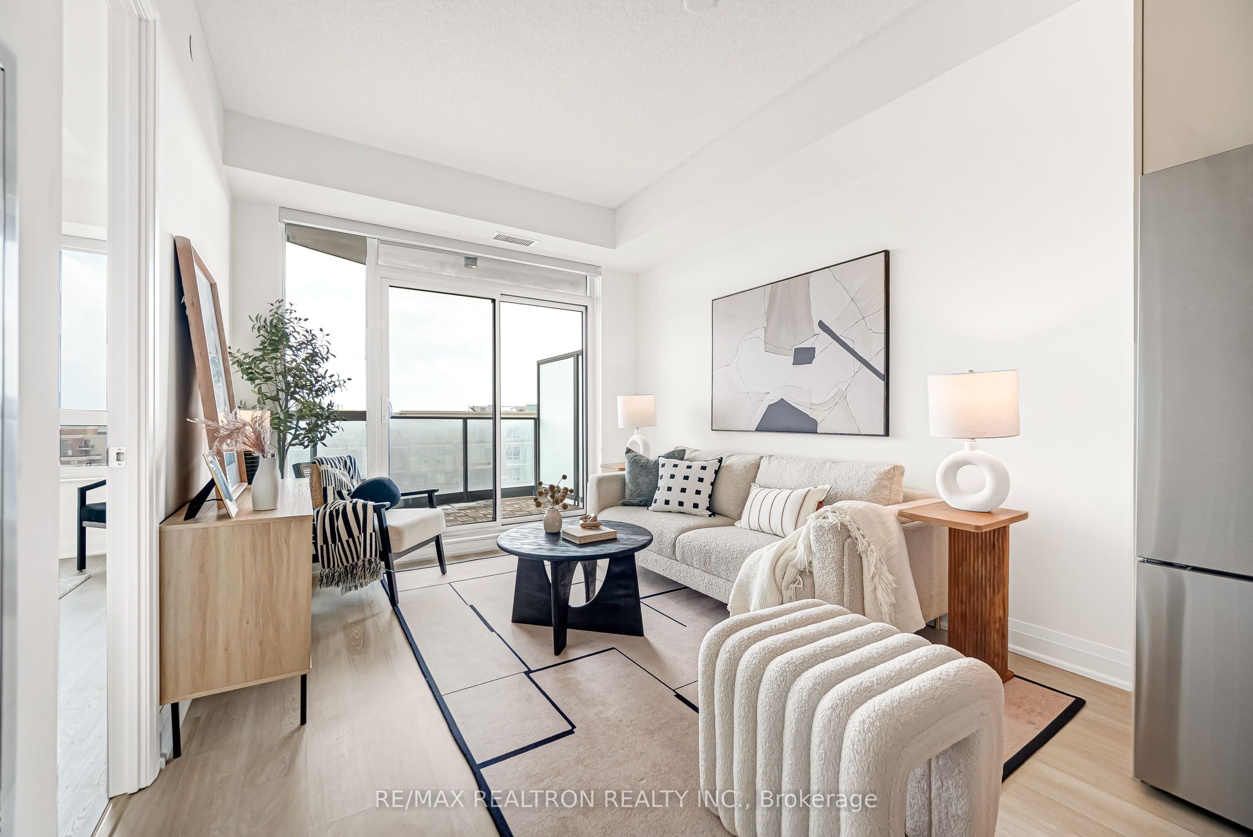 398 Hwy 7 N/A E 1207