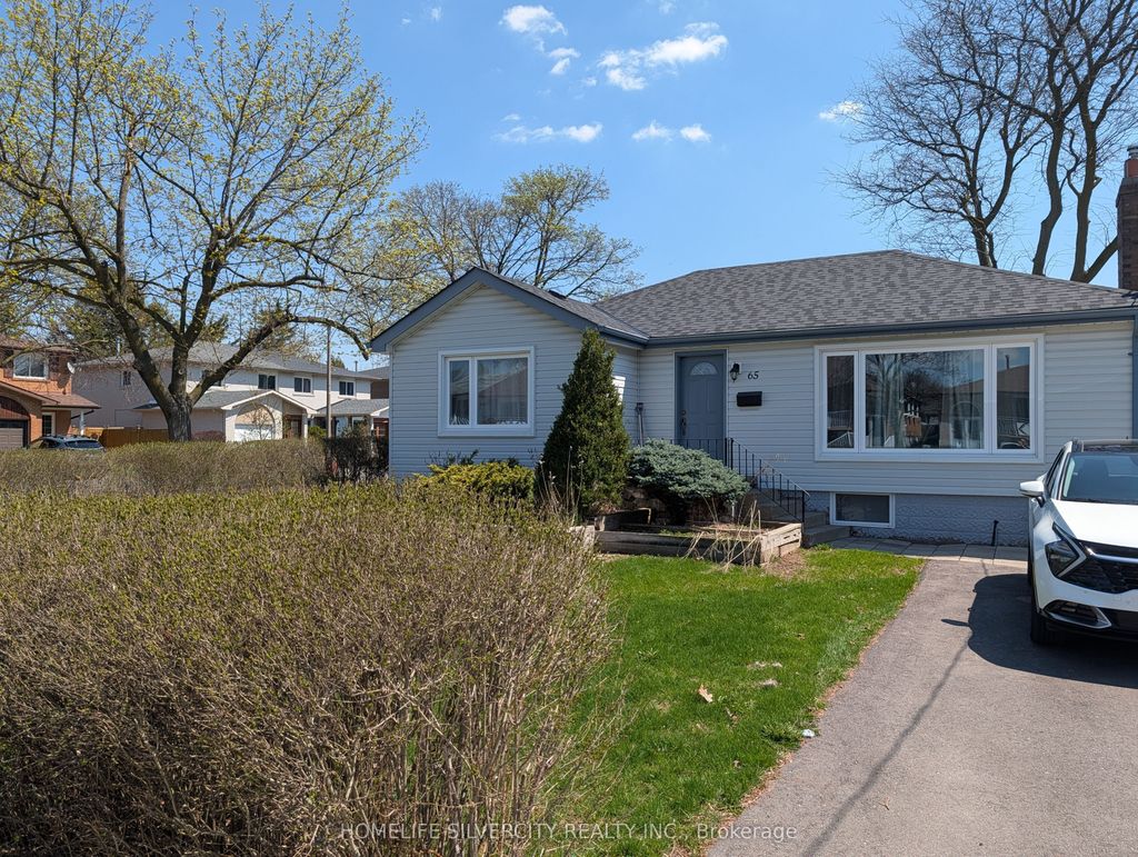 Photo of 65 English Street, Brampton, ON L6X 1L5 (MLS # W13038420)