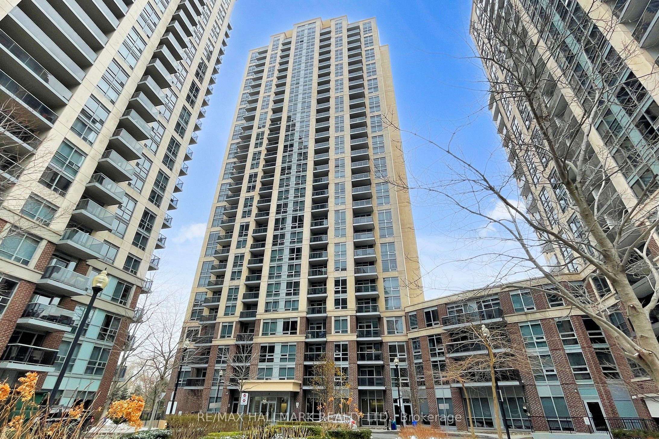 3 Michael Power Place 1002