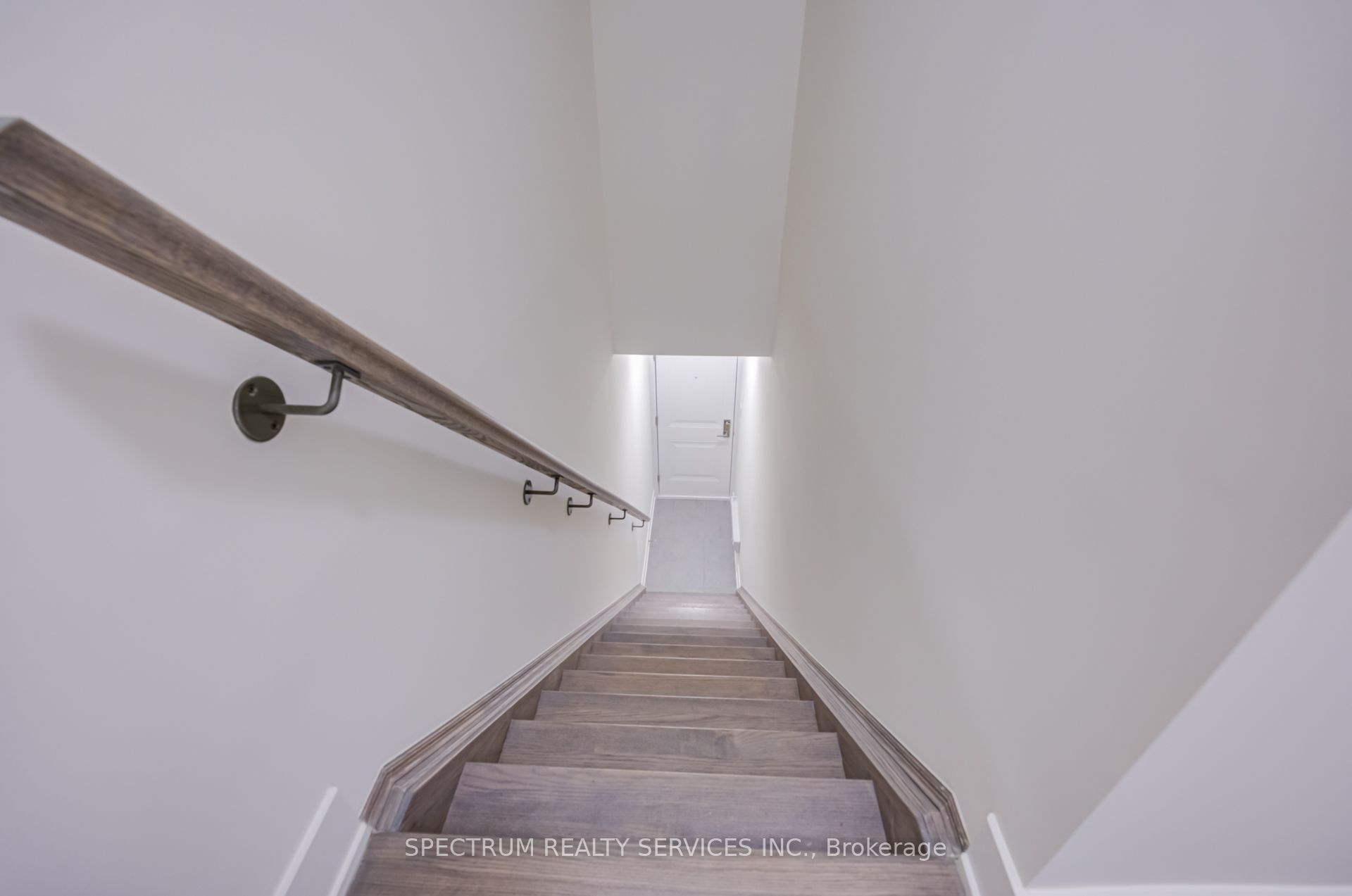 7 Phelps Lane 3