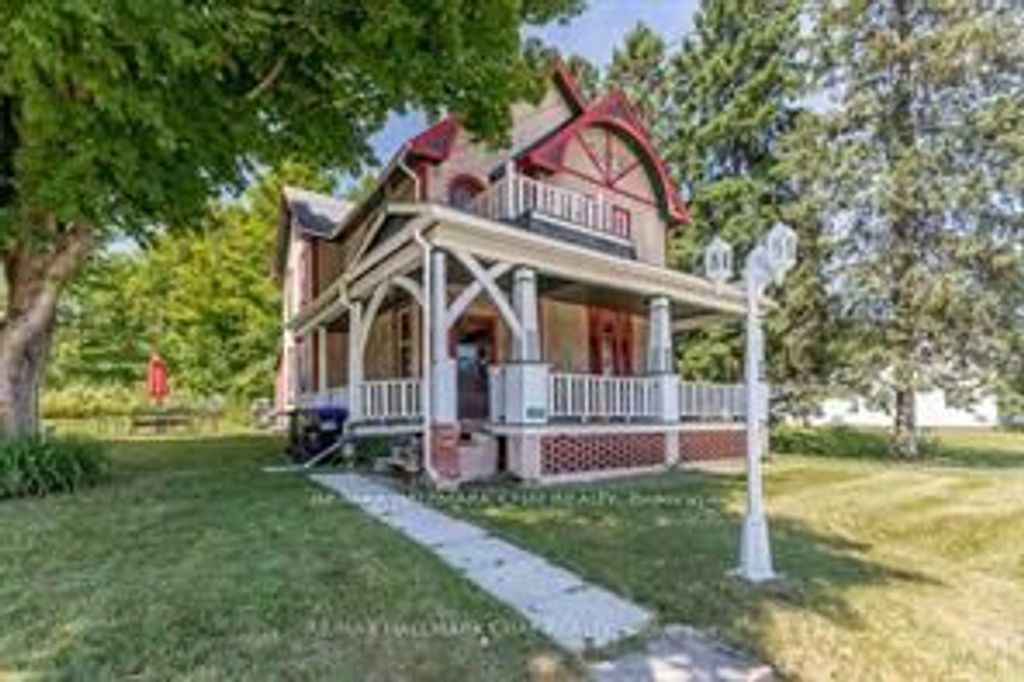 Photo of 4514 Penetanguishene Road, Springwater, ON L0L 1V0 (MLS # S12935570)